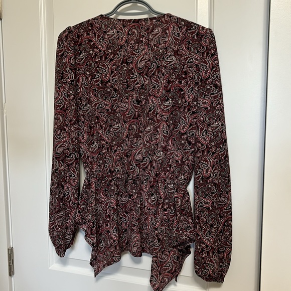 Michael Kors burgundy and black paisly blouse size xs - Picture 3 of 4